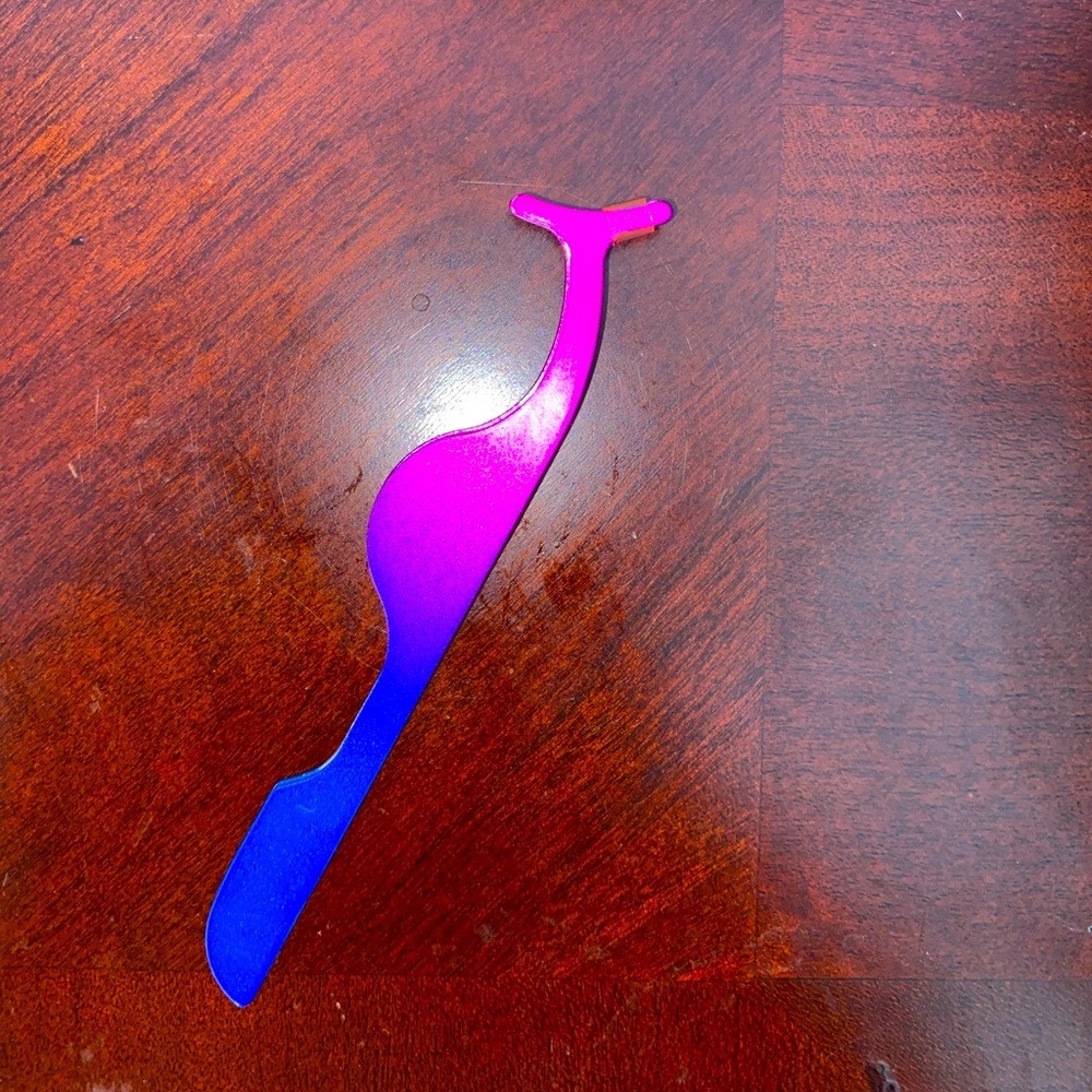 Eyelash Applicator